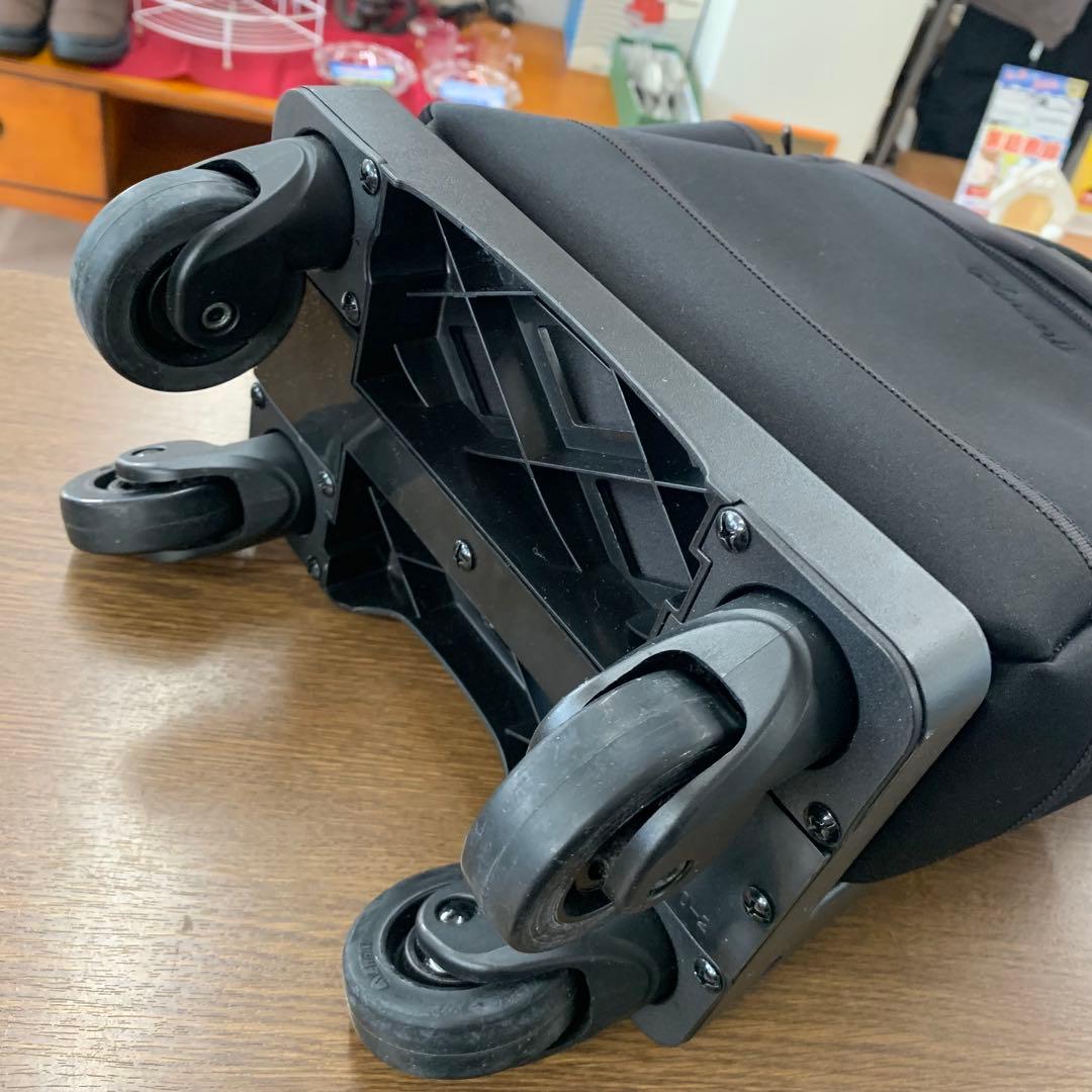 ★ SWANY スワニー キャリーバック 冠婚葬祭 四輪 ストッパー付き 美品