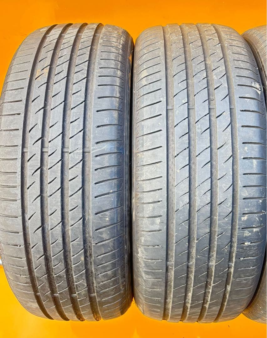 タイヤ・ホイール 225/55R17 101V MAXTREK MAXIMUS M2