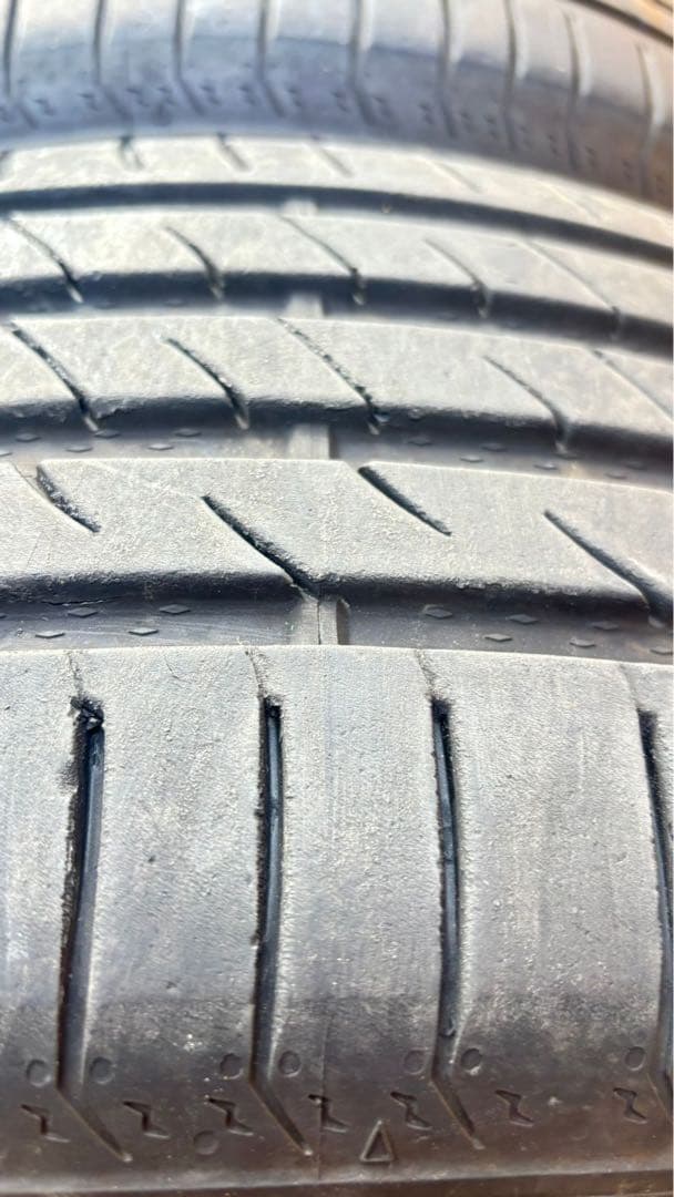 タイヤ・ホイール 225/55R17 101V MAXTREK MAXIMUS M2