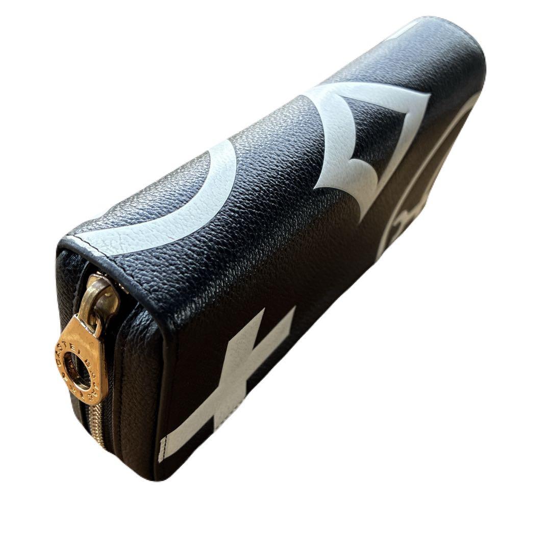 カステルバジャック　CASTELBAJAC ネゼル　ラウンドファスナー　長財布