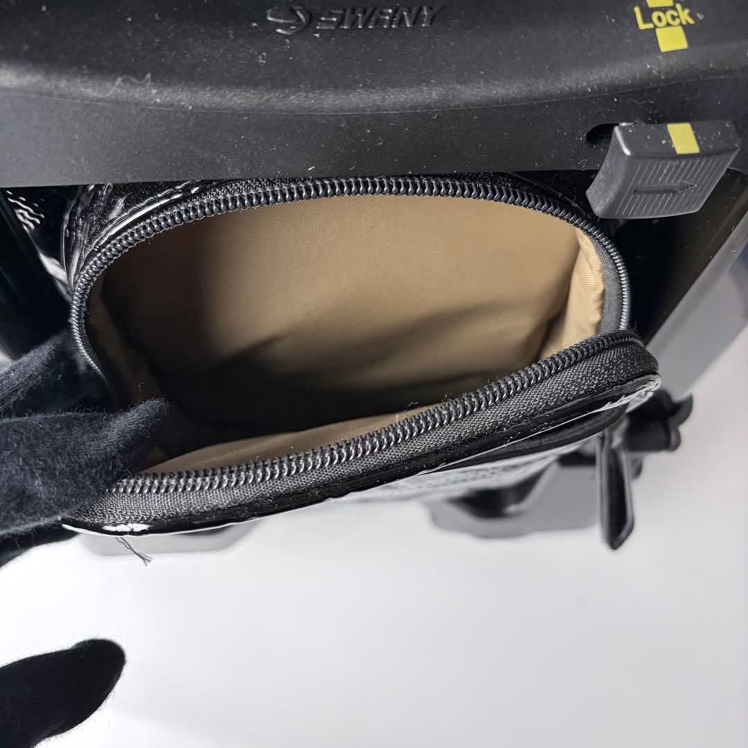 【美品】スワニー　エマイロ　エナメル　ショッピングカート　ストッパー付　４輪