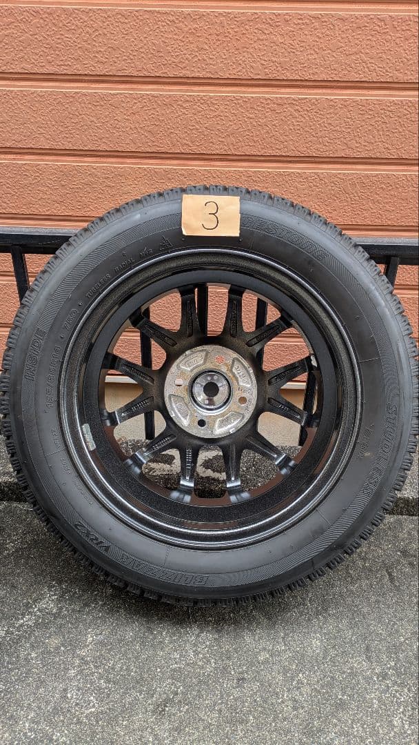 ブリヂストンBLIZZAK VRX2 14インチ2022年44週製造　美品　２本