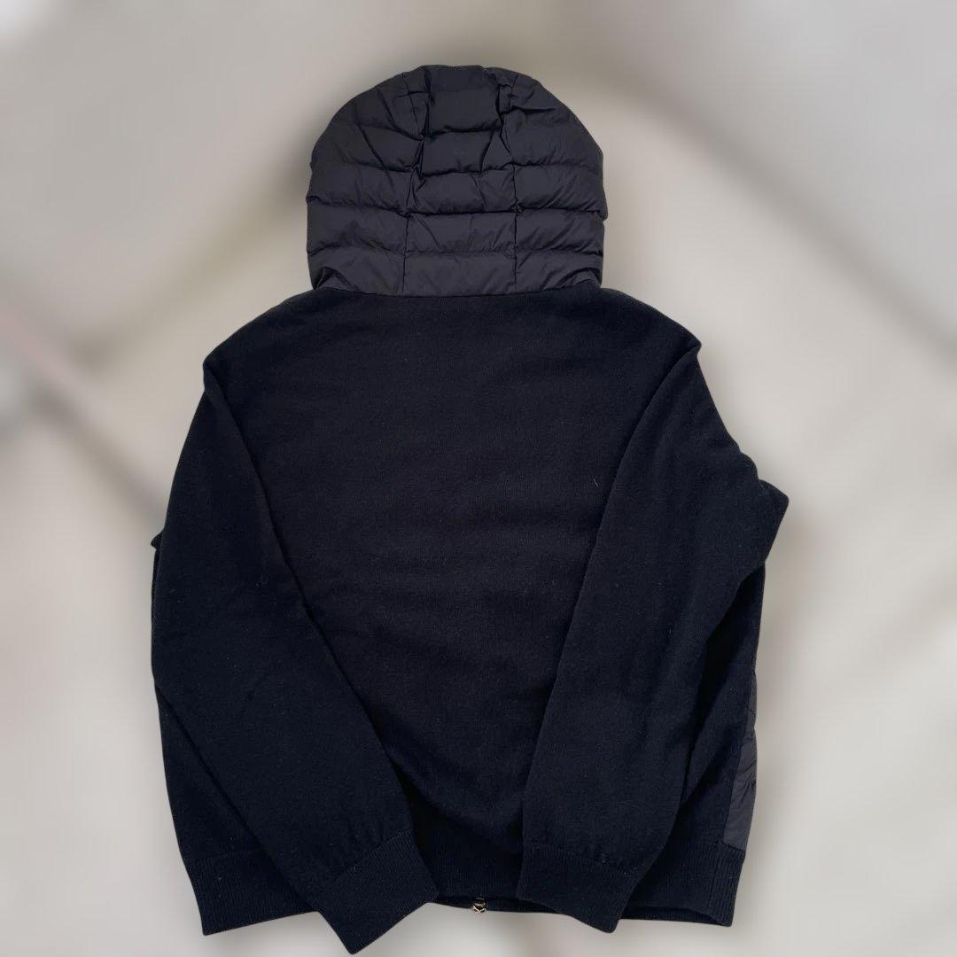 フード付きダウンジャケット 黒　44 HERNO