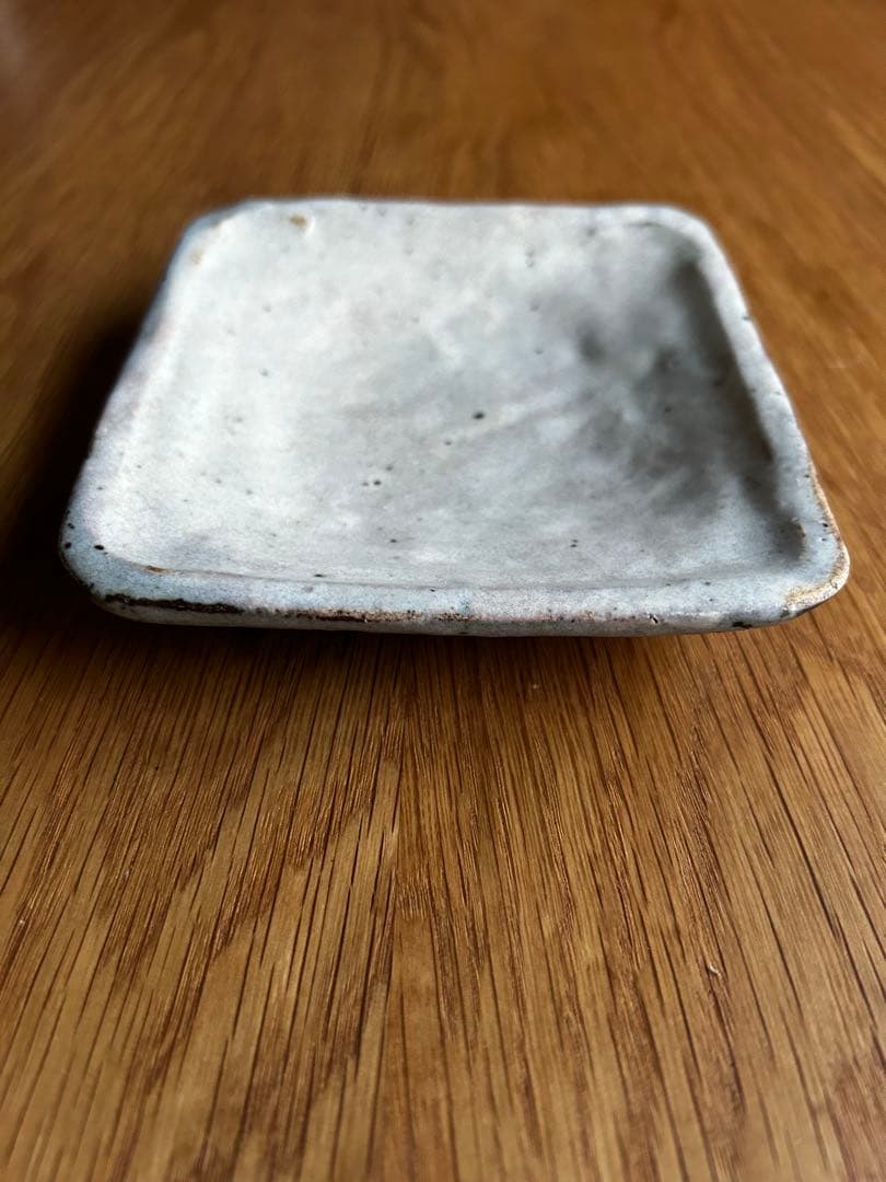 小野哲平さん　角皿