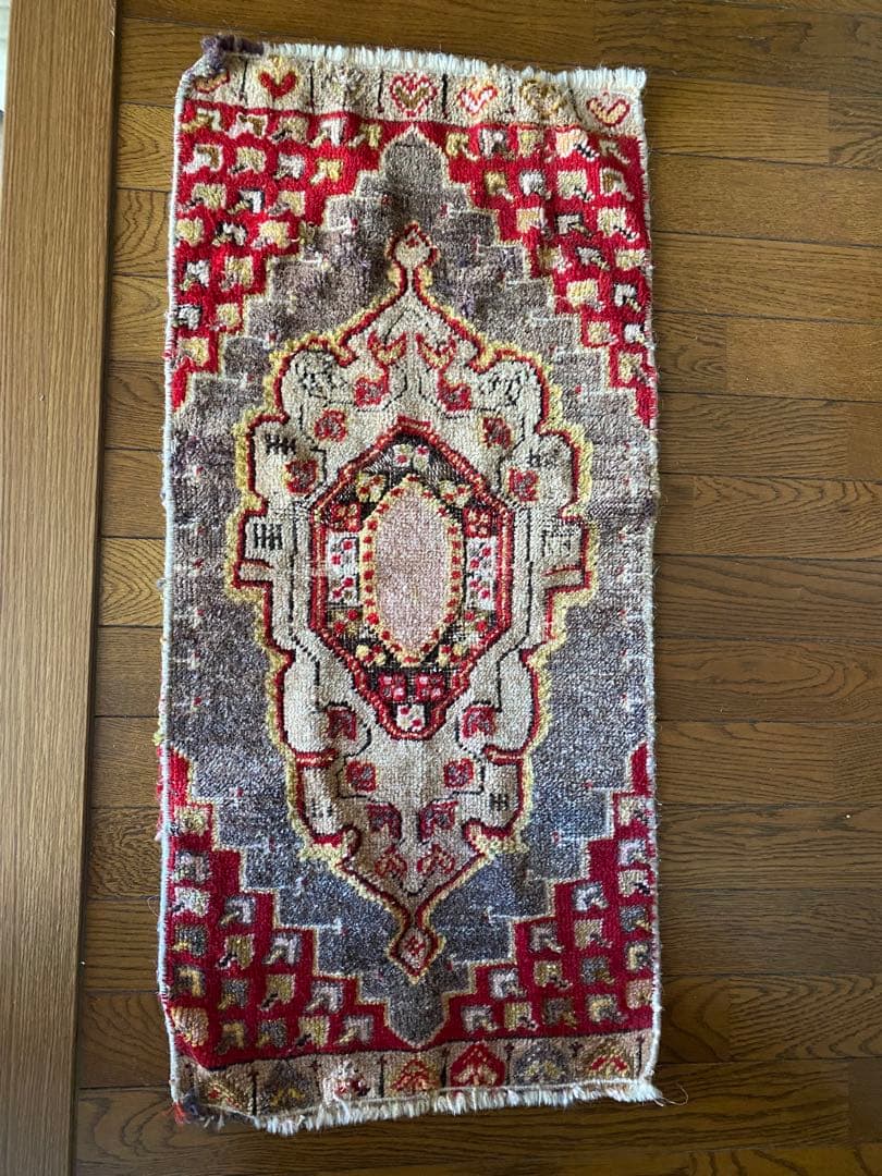 ペルシャ絨毯　毛100% 手織り絨毯　ヴィンテージ