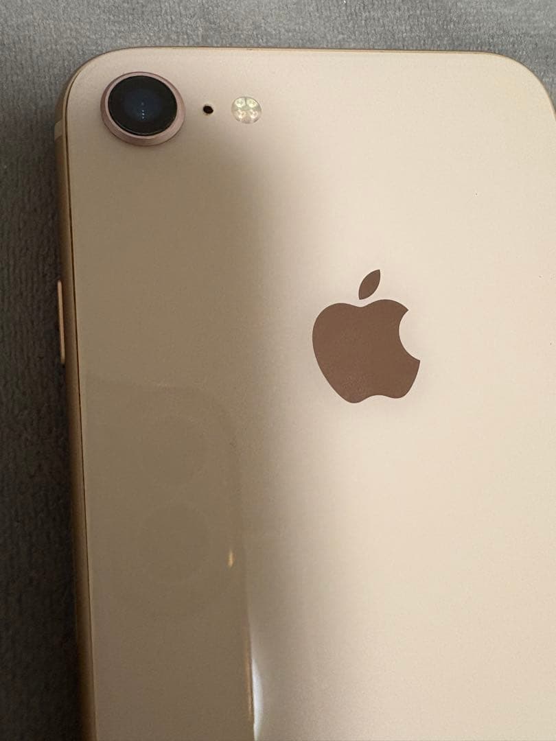 iPhone 8 64GB バッテリー75%