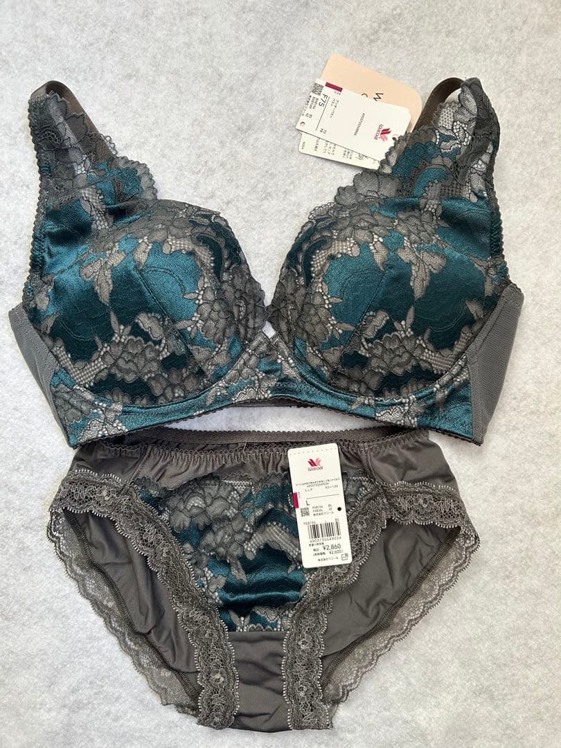 ワコール　Wacoal　ブラ&ショーツ　セット　重力ケアブラ（ノンワイヤー）