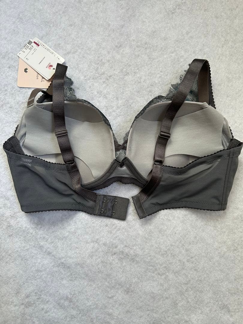 ワコール　Wacoal　ブラ&ショーツ　セット　重力ケアブラ（ノンワイヤー）