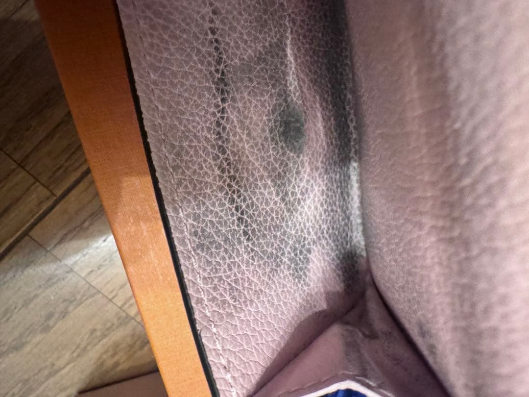 Louis Vuitton 三つ折り財布 黒とベージュ　確実正規品