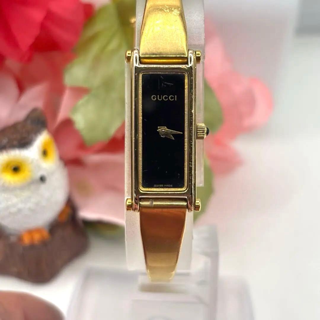 稼働品☆　GUCCIグッチ　１５００L　ゴールドカラー　バングルウォッチ
