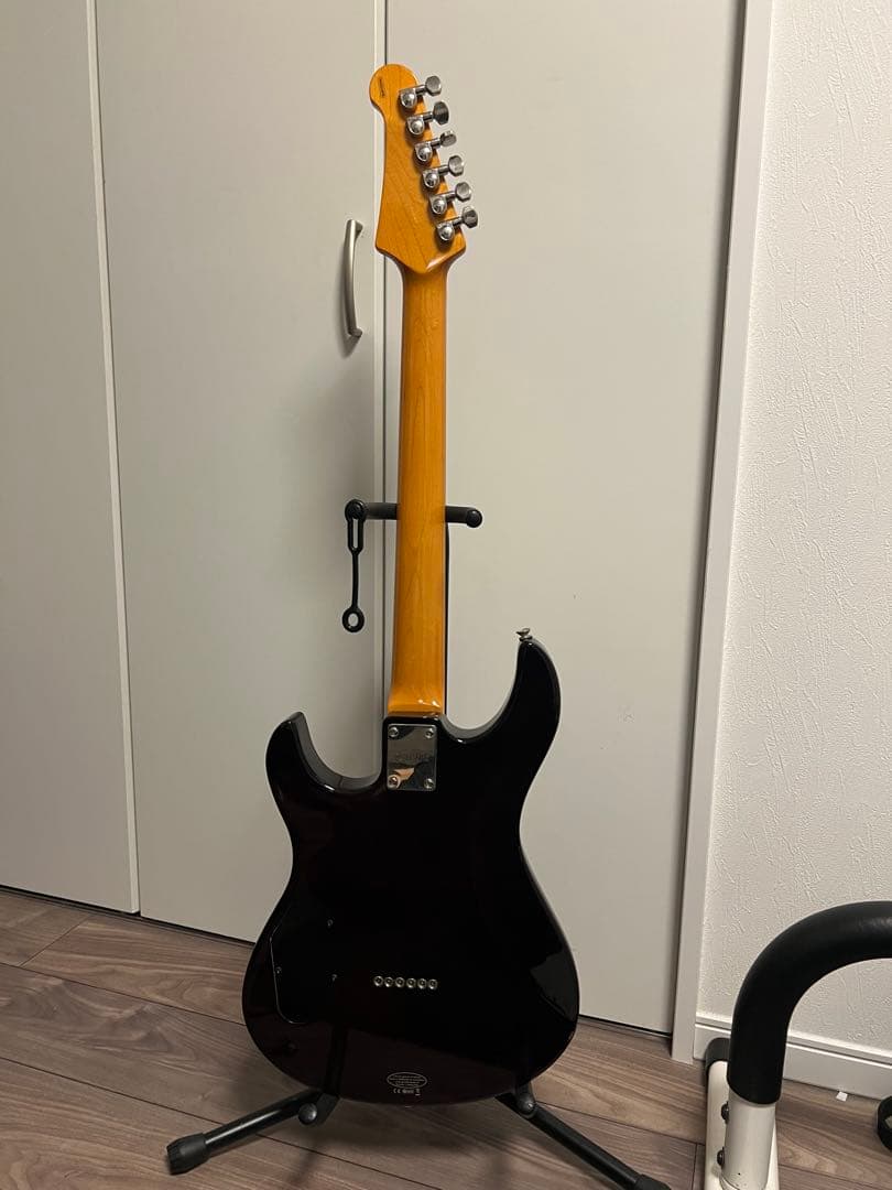 YAMAHA Pacifica PAC611HFM ぼっちざろっく