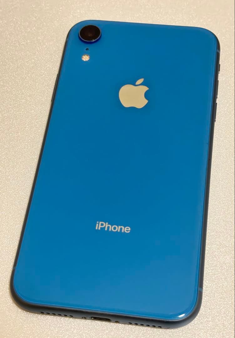 iPhone XR ブルー　64GB