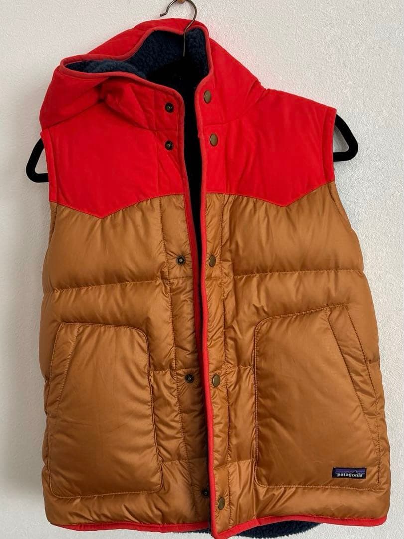 パタゴニア リバーシブルダウンベストL
