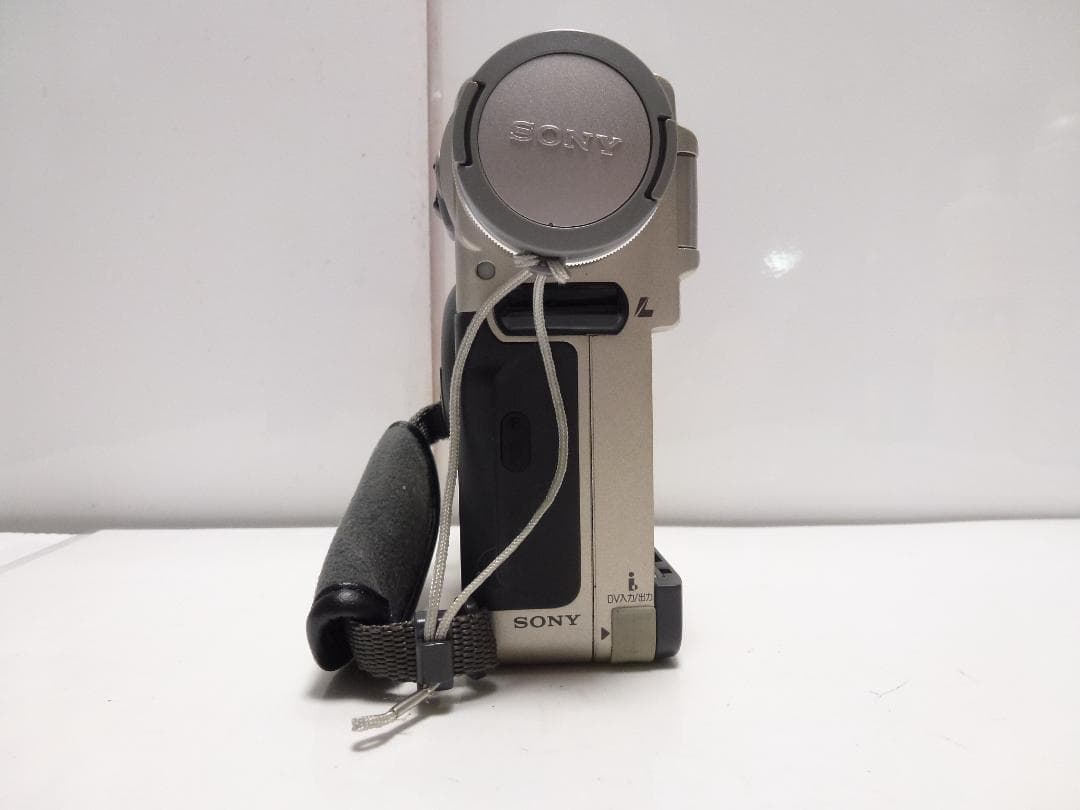 動作品　Mini DV　ソニーデジタルビデオカメラ　SONY DCR-PC10