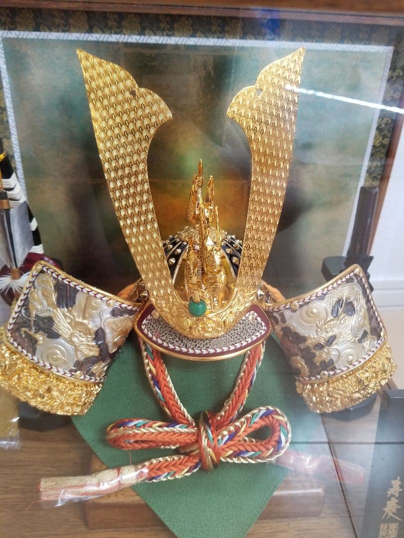 極美品　送料込み【寿慶】 五月人形　兜　ガラスケース付