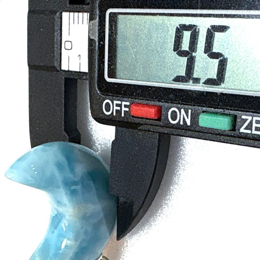 天然石　ラリマー　月　ペンダントトップ