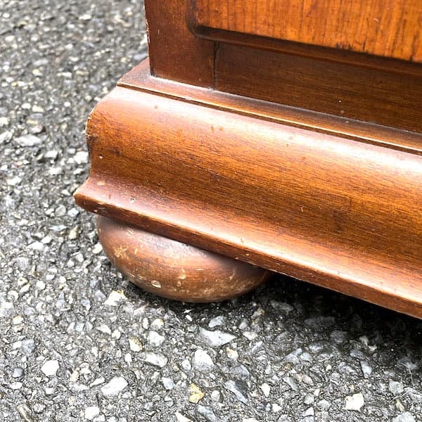 関西限定　送料別イギリスビンテージ家具　ガラスキャビネット　カップボード　飾り棚