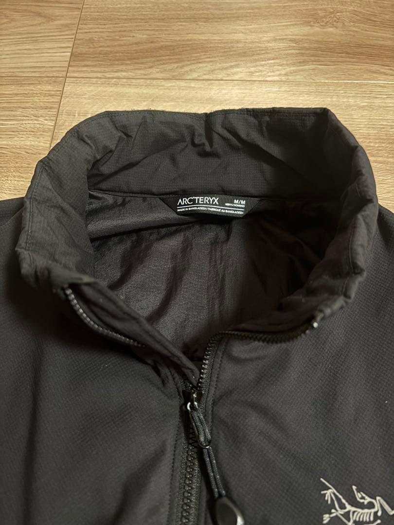 アークテリクス アトム LT ジャケット 黒 ブラック メンズ M