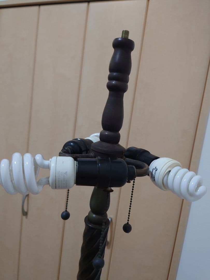 希少　引き取り限定　フロアランプ