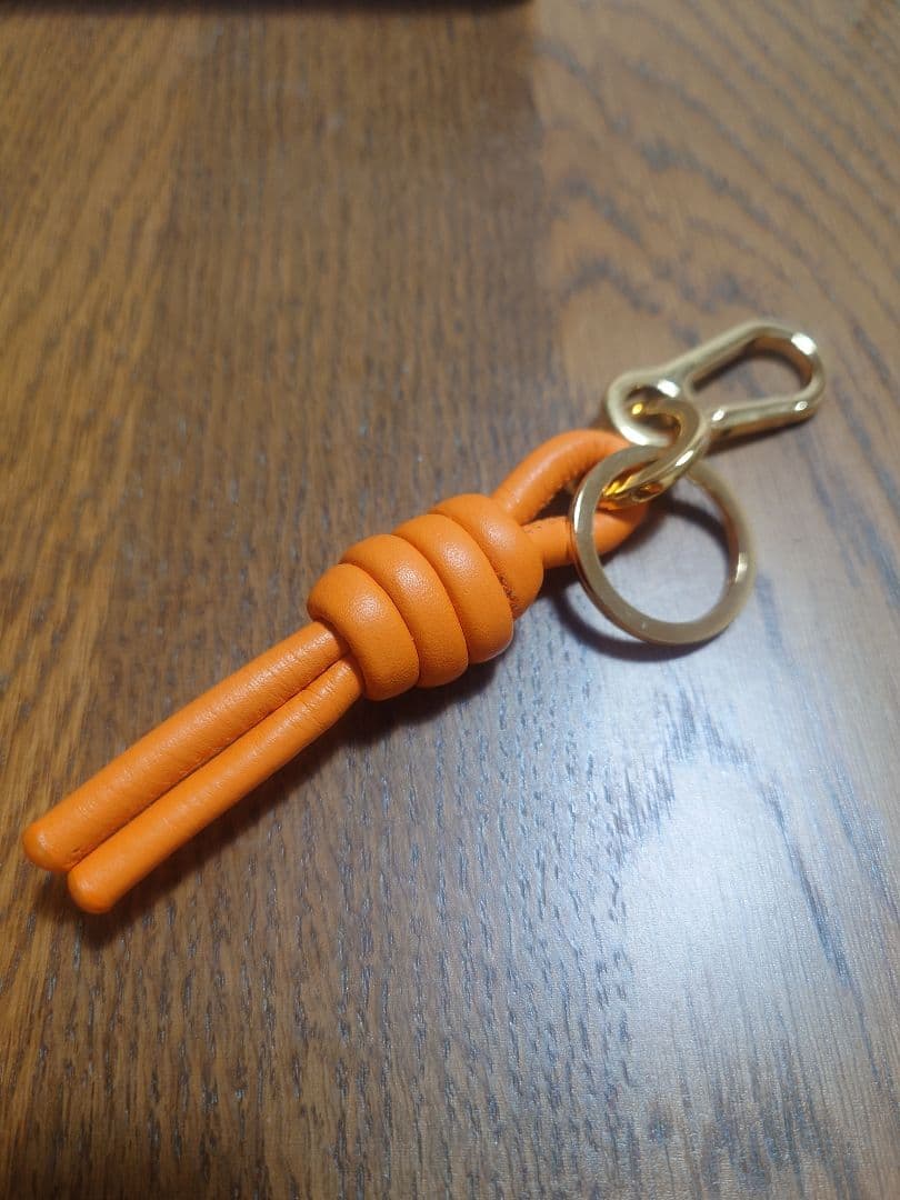 LOEWE　キーホルダー