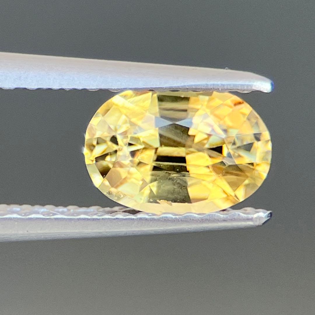 スリランカ産非加熱天然クリソベリルルース