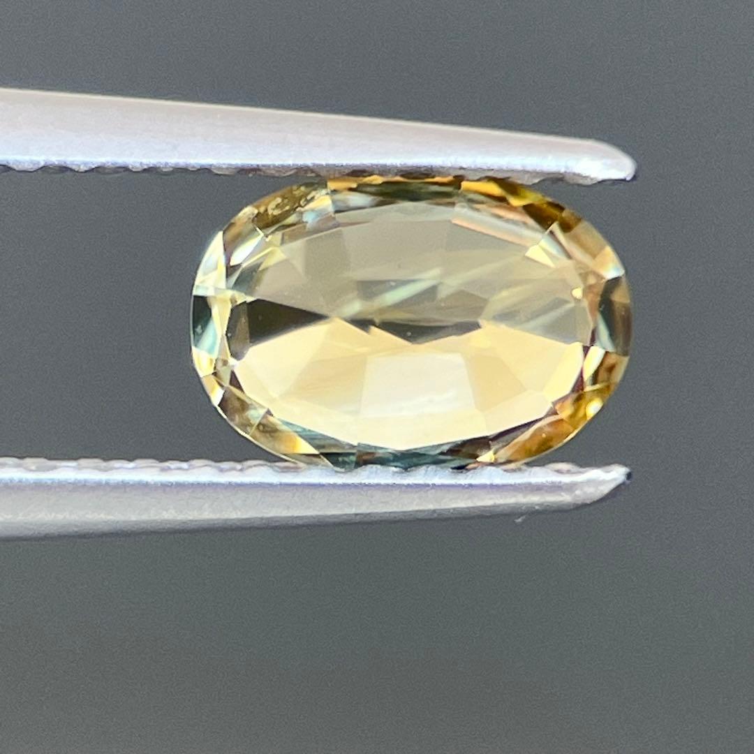 スリランカ産非加熱天然クリソベリルルース