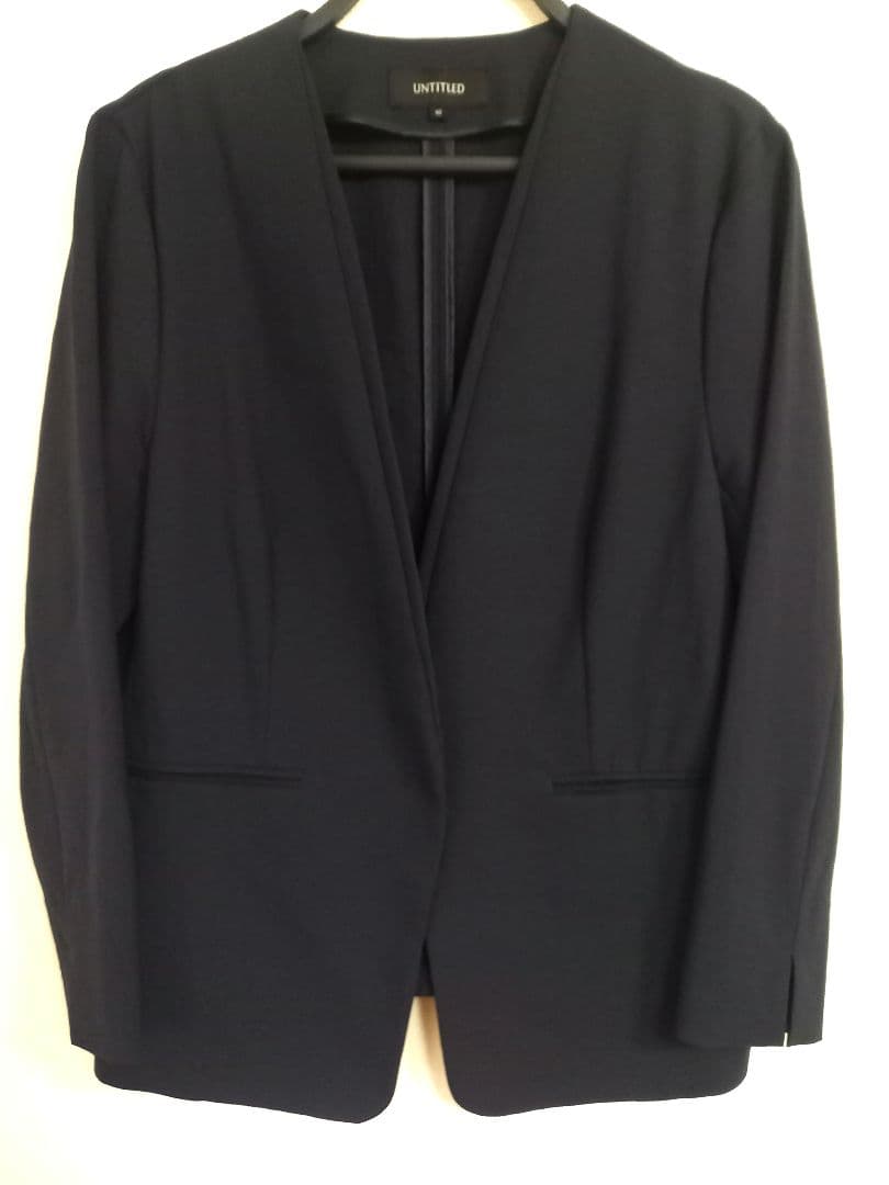 UNTITLEDノーカラージャケット パンツ スーツ 大きいサイズ42　手洗い