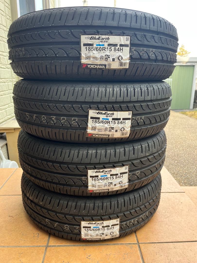 激安夏タイヤ　ヨコハマタイヤ　ブルーアースAE01F