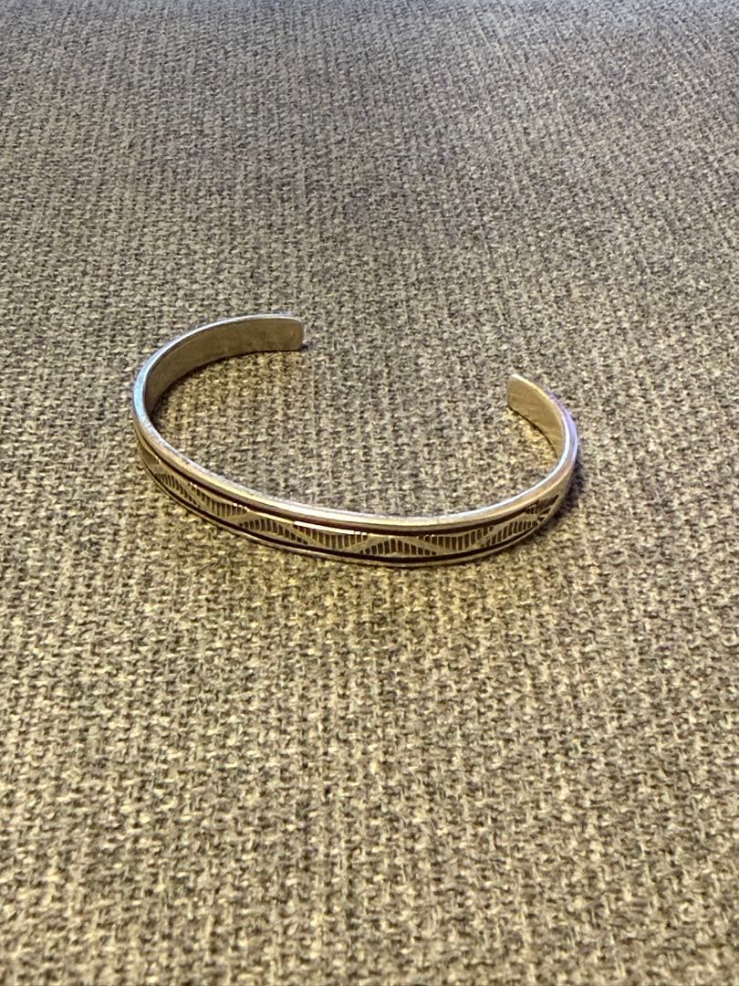 ブルースモーガン　シルバーバングル