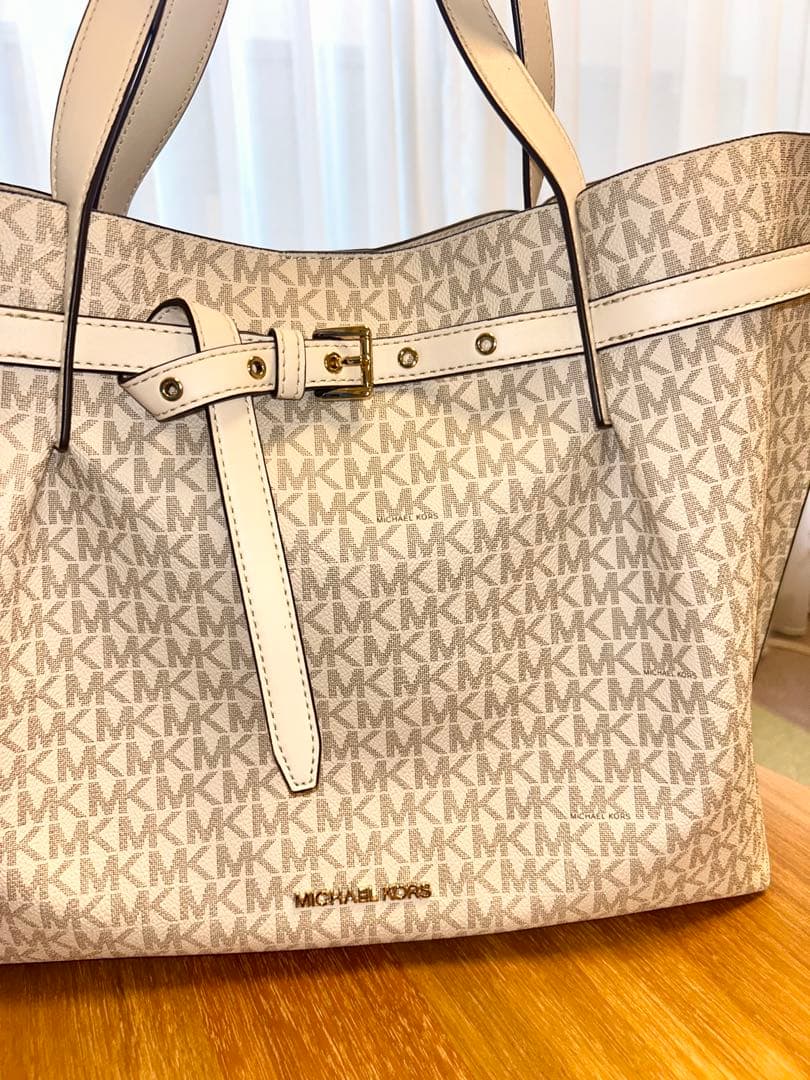 MICHAEL KORS EMILIA（エミリア） ラージ トートバッグ