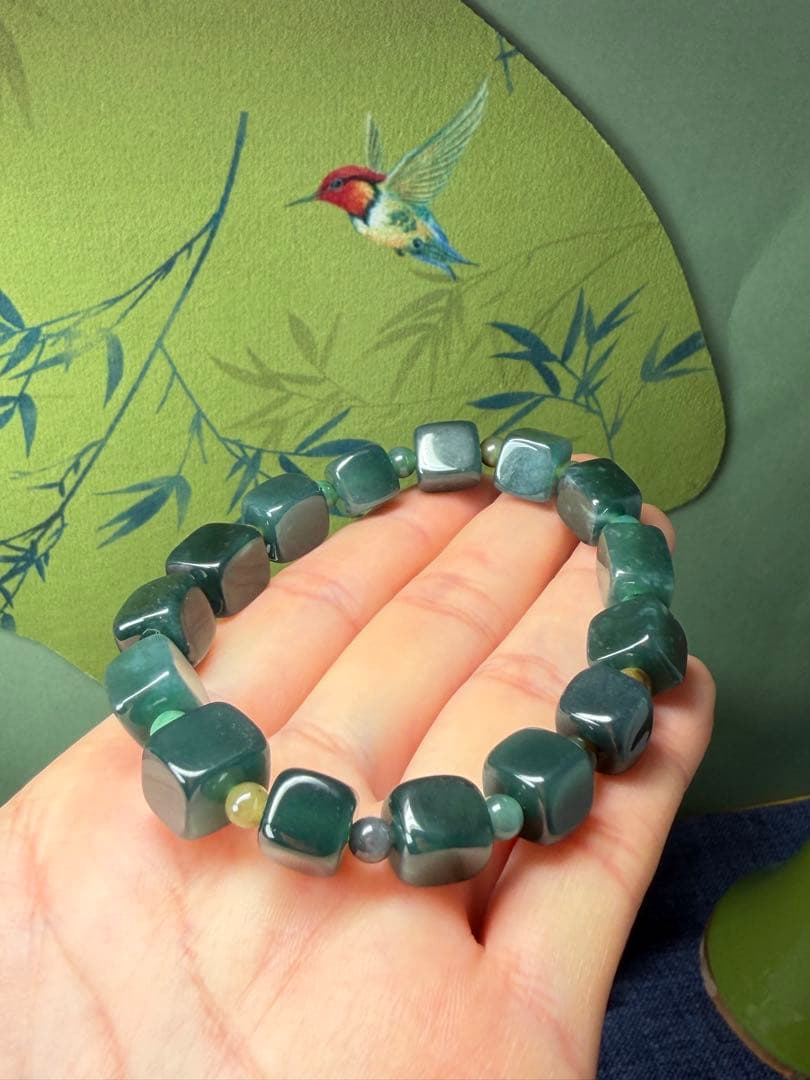 個性‼️天然本翡翠　魅力的な深いブルー、氷藍水原石ブレスレット