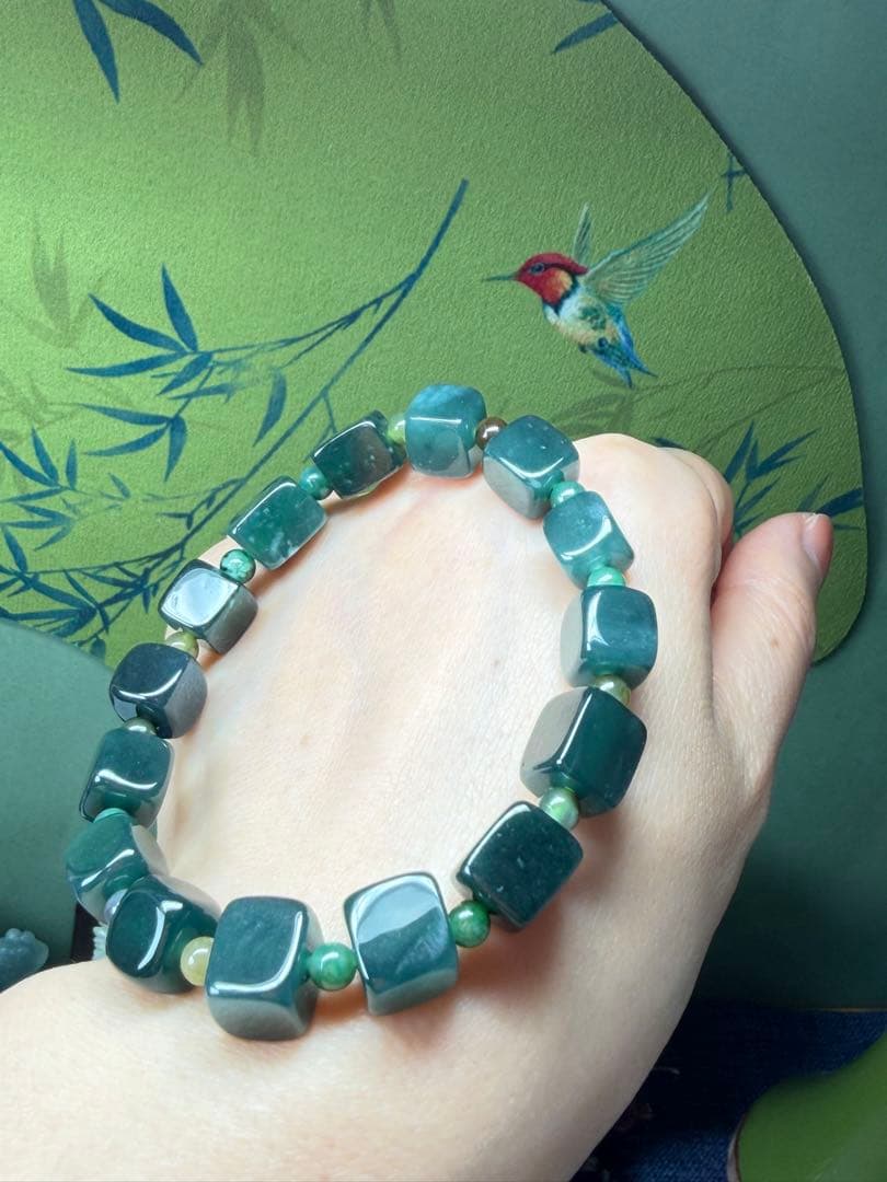 個性‼️天然本翡翠　魅力的な深いブルー、氷藍水原石ブレスレット