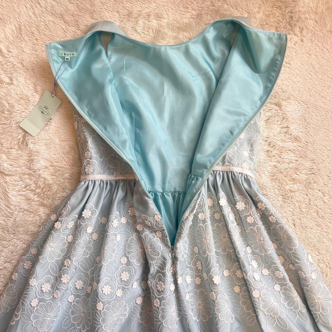 新品タグ付 TOCCA 花柄 刺繍 ワンピース ドレス ブルー 160
