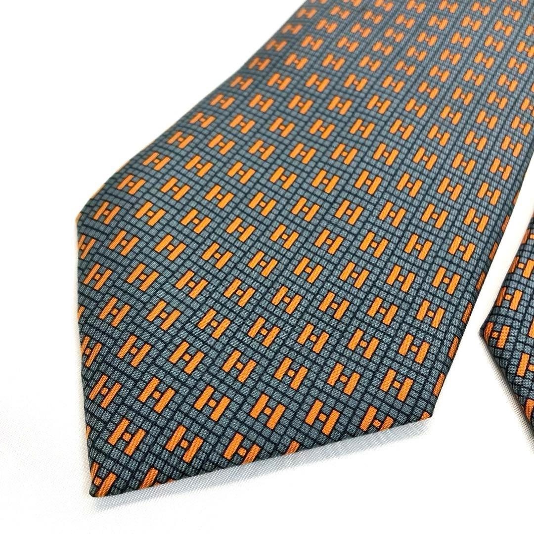 美品✨　HERMES エルメス　ネクタイ　グレー　オレンジ　H柄　シルク　箱付き