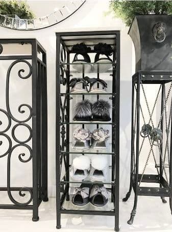 大理石とアイアンのスリッパラック