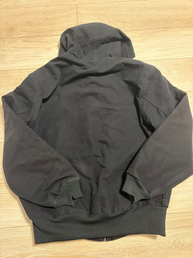 早い者勝ち本日限定値下げ！Carhartt アクティブジャケット