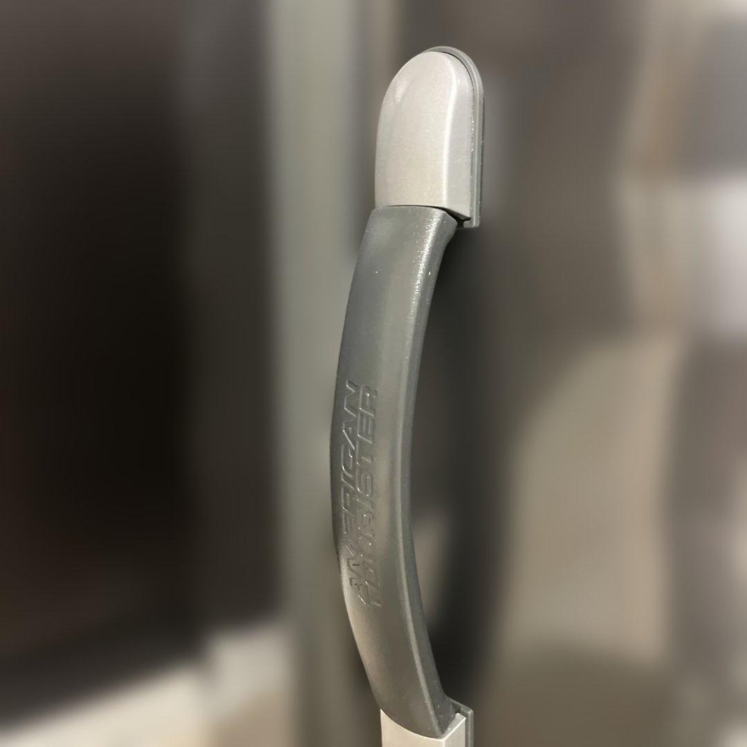 おはよ〜 AMERICAN TOURISTER -SPINNER 約97L