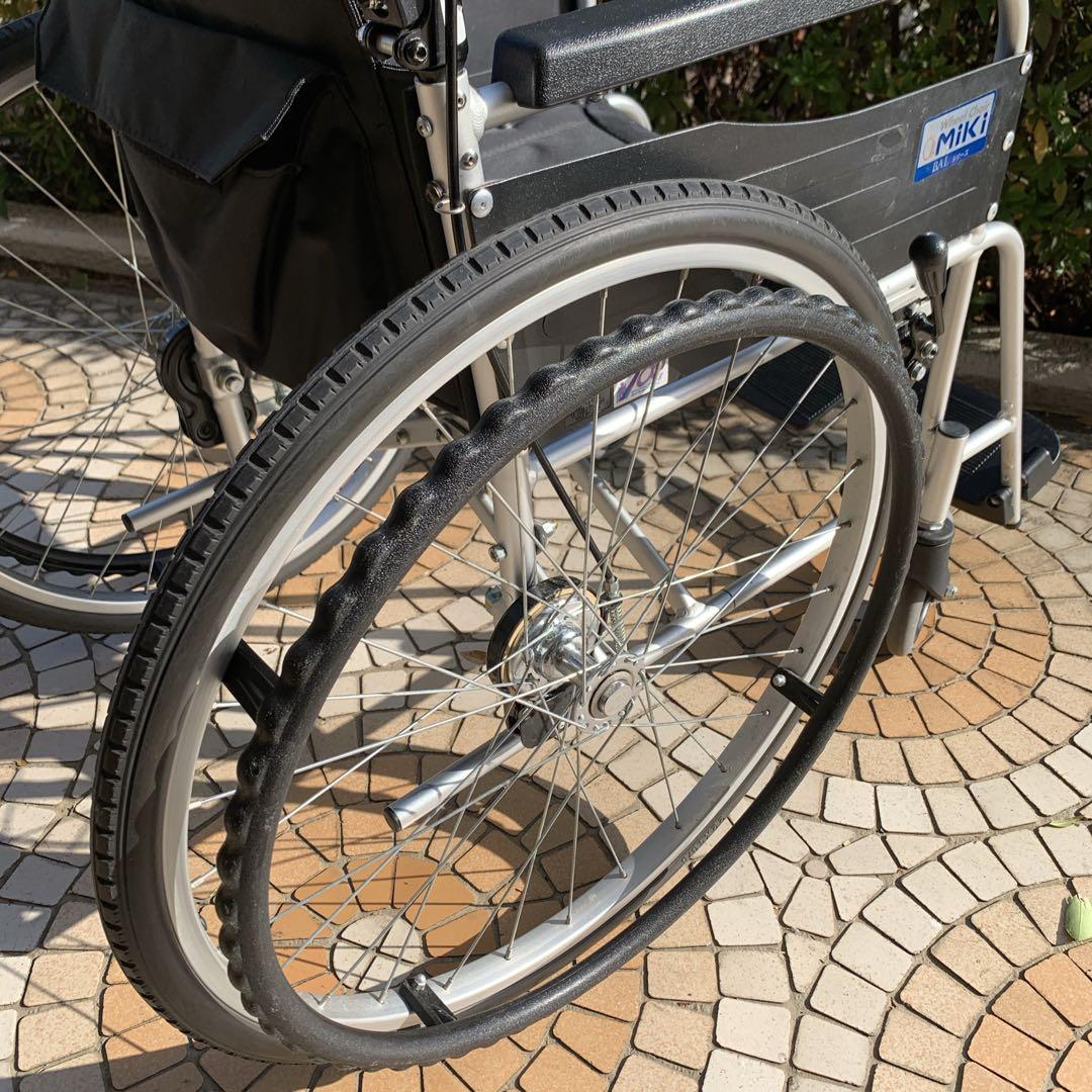 にこにこ　①MIKI　BAL-1　自走介助兼用　車椅子　ノーパンクタイヤ