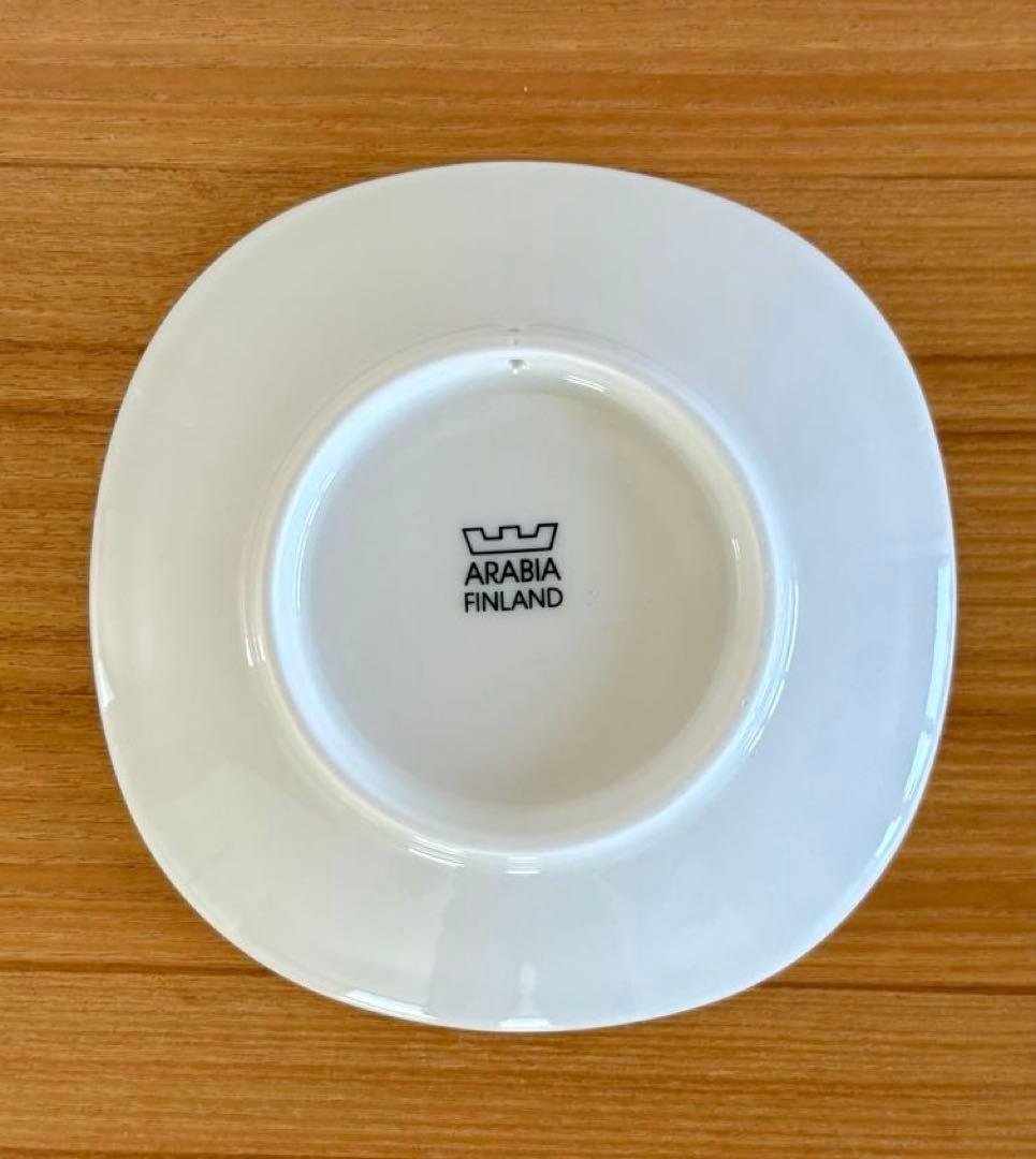 ARABIA エステリ・トムラ ボタニカ \"Tussilago farfara\"