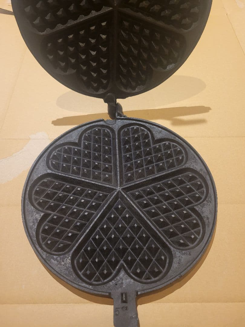 1920年代 スウェーデン 鋳鉄ワッフルメーカー Husqvarna