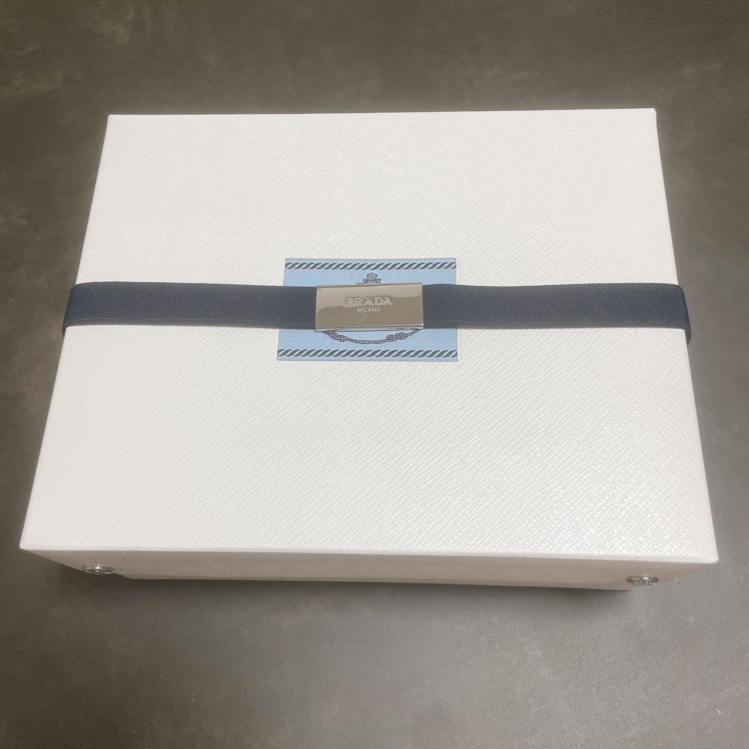 希少　PRADA ランチボックス★ お弁当箱