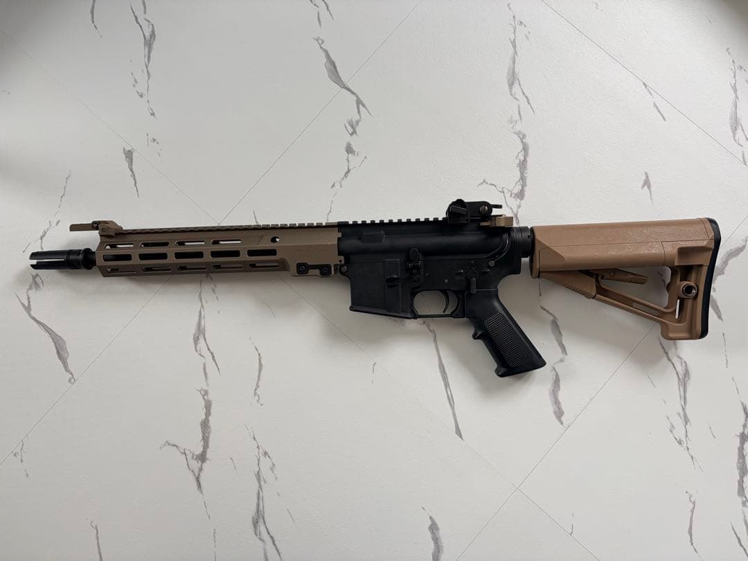 東京マルイ URG-I 11.5 GBB ガスガン　M4マガジン3本付き