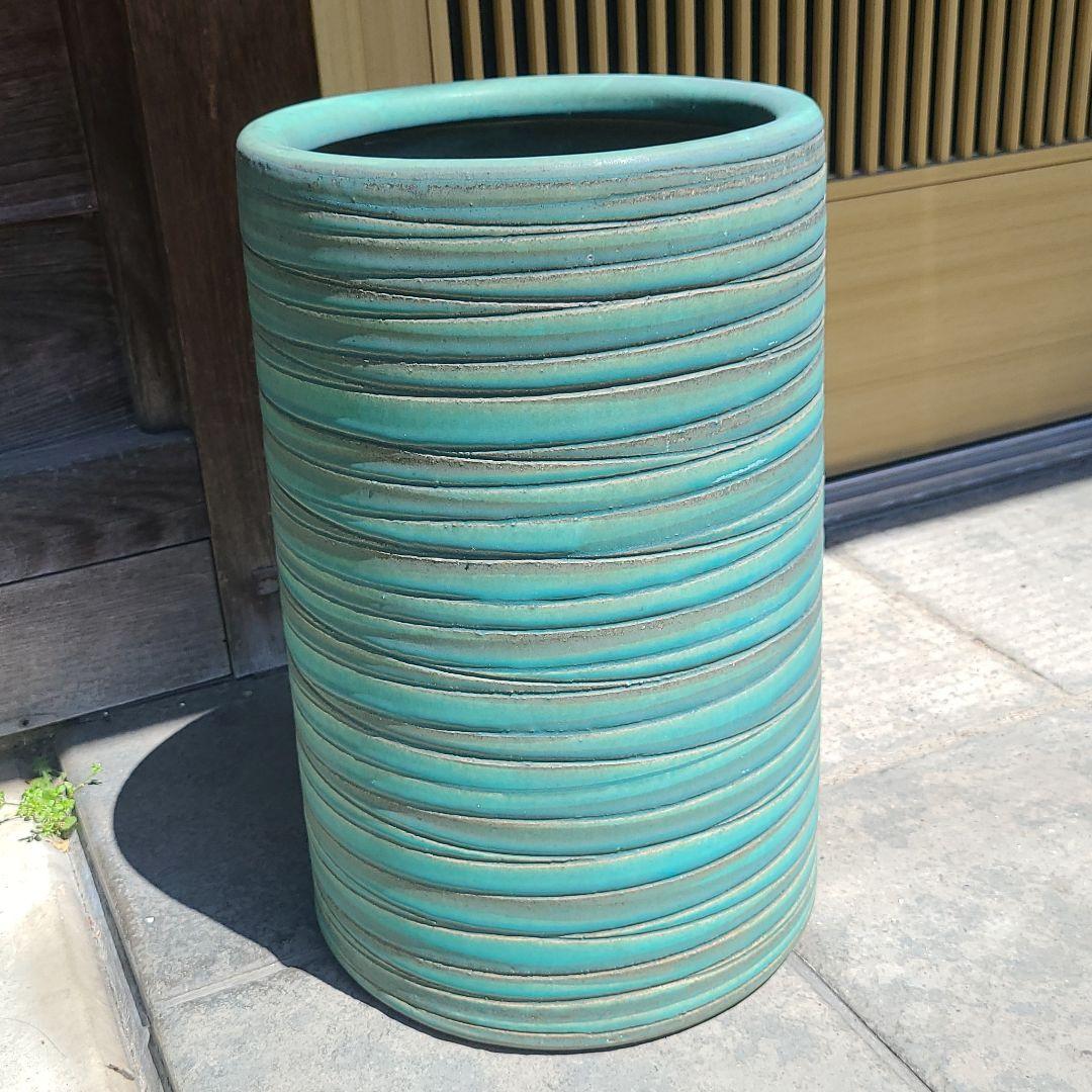 信楽焼傘立て  青銅  高さ４０cm