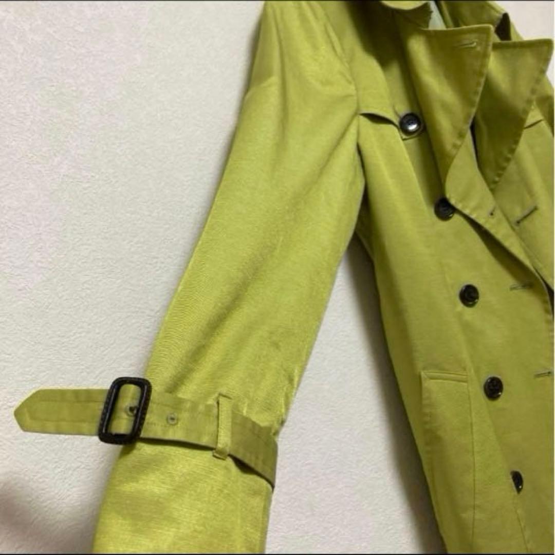 美品23区大きめレディーストレンチコート　ロングコート46号ライムグリーン黄緑