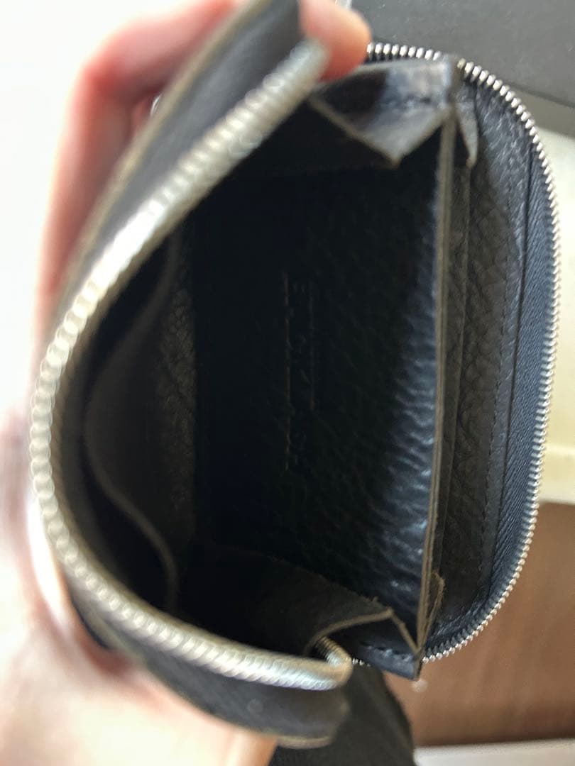 イサムカタヤマバックラッシュ　グイディケース　incarnation