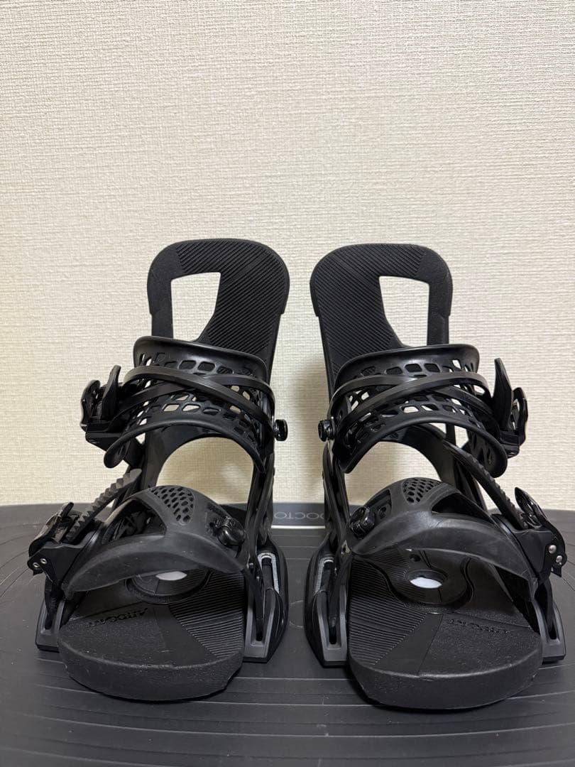 BURTON ⭐︎CARTEL⭐︎カーテル⭐︎ビンディング⭐︎EST⭐︎M⭐︎未使用に近い