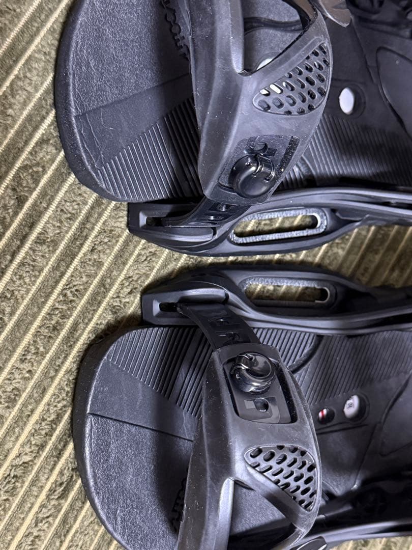 BURTON ⭐︎CARTEL⭐︎カーテル⭐︎ビンディング⭐︎EST⭐︎M⭐︎未使用に近い