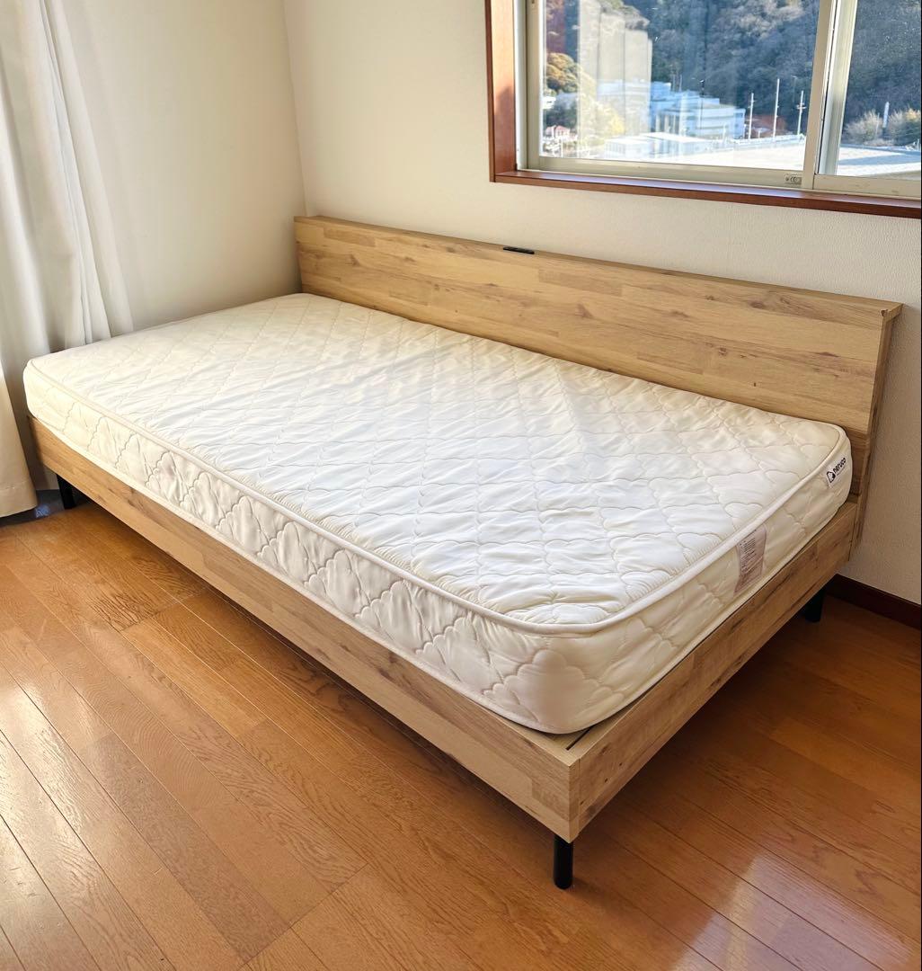 シングルベッドフレーム 木製 マットレス付き