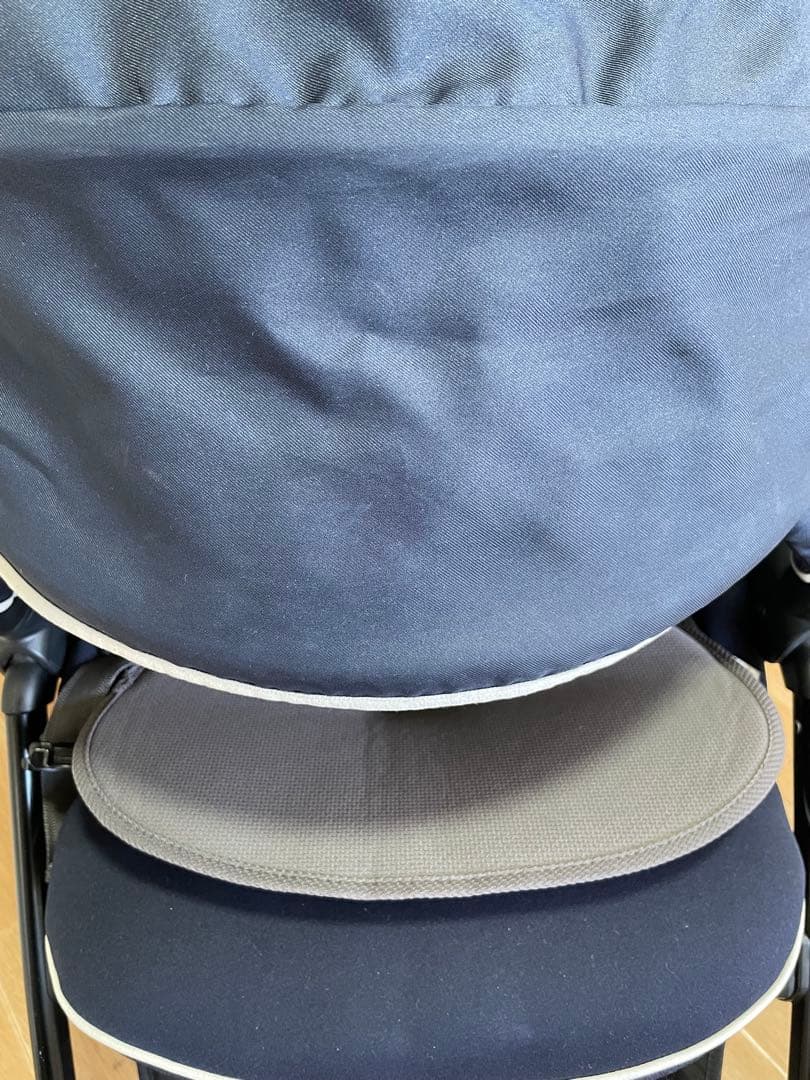 Combiベビーカー スゴカルSwitch エッグショック　ネイビー