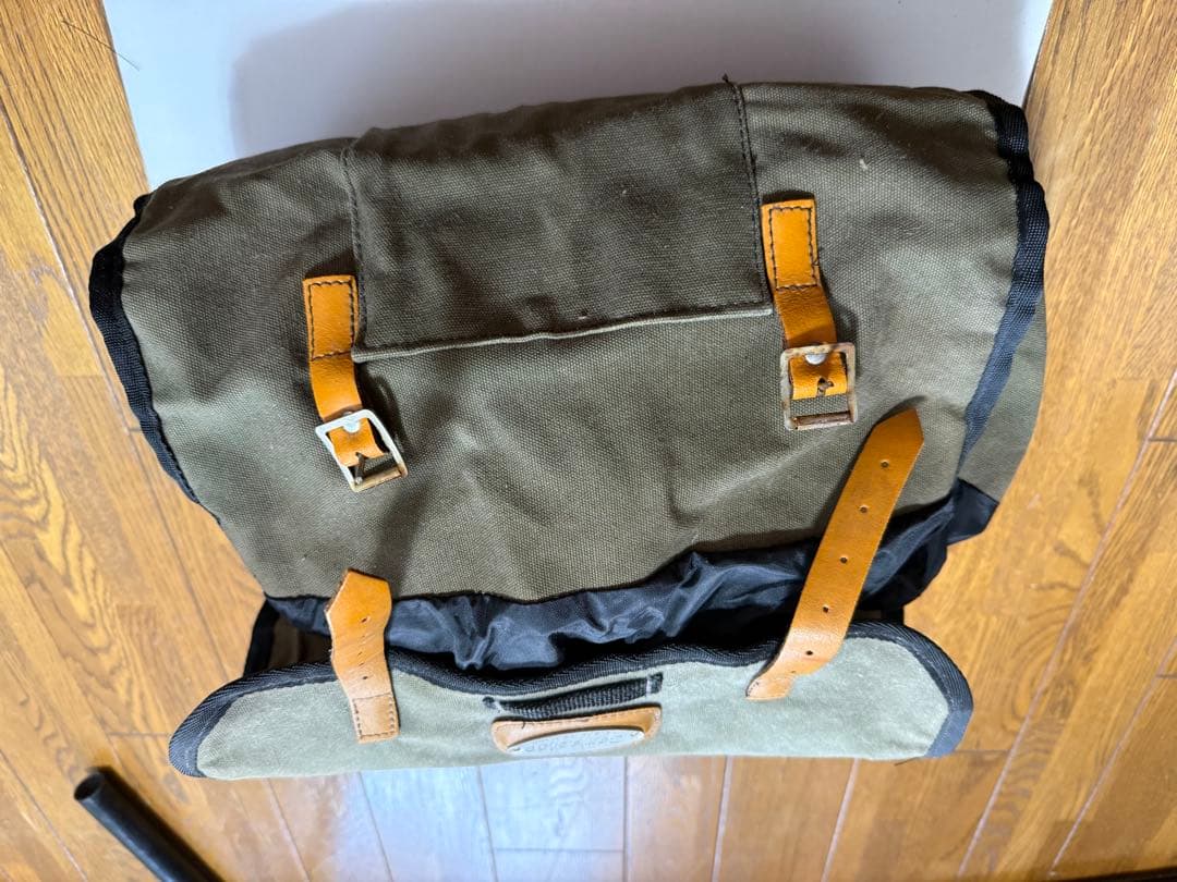 キャラダイス　サドルバッグ　カデット